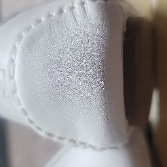 Michael Kors Lillie Leather Slip On Optic White Sz 8M - Picture 6 of 8